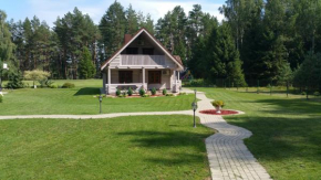 Beautiful Villa for Family/couples, Molėtai